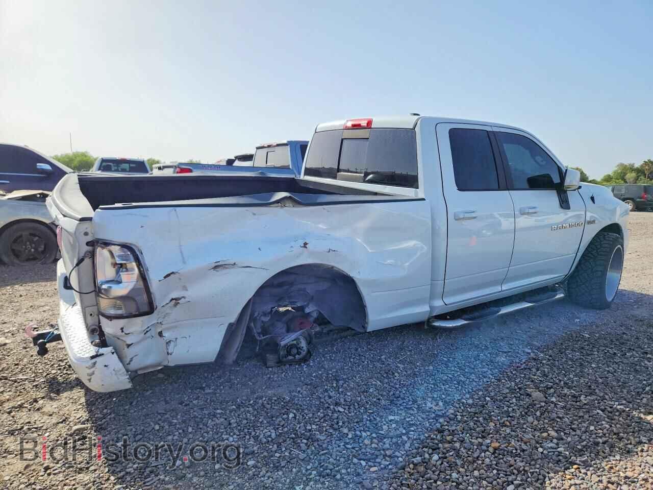 2011 DODGE RAM 1500 - VIN: 1D7RB1GTXBS703299 - Photo 3