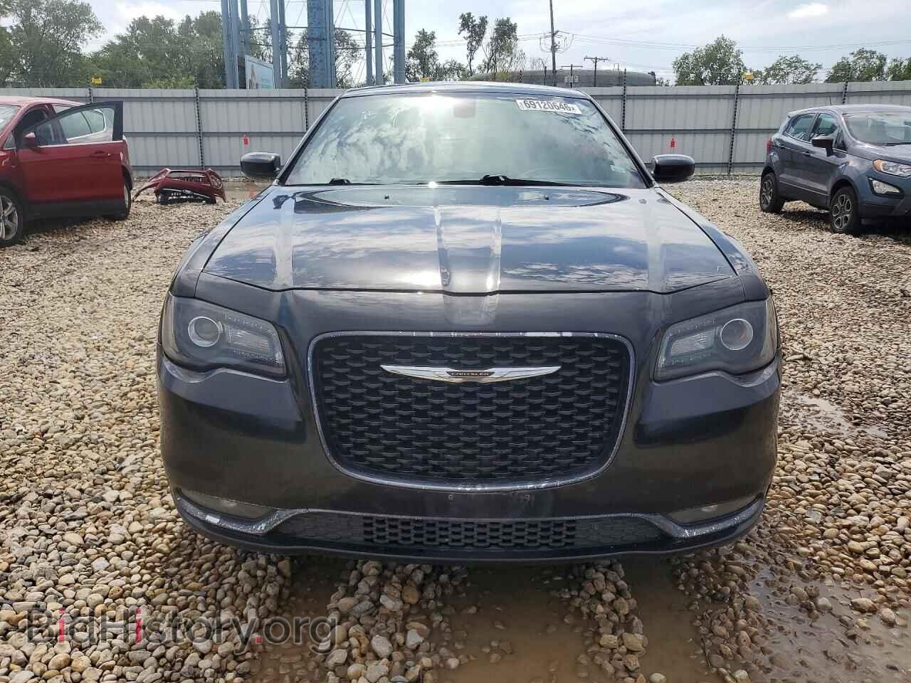 2016 CHRYSLER 300 - VIN: 2C3CCAGG2GH283041 - Photo 5