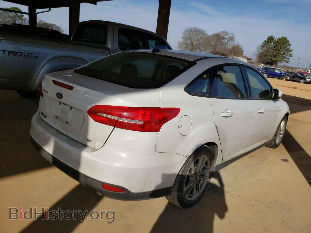 2018 FORD FOCUS - VIN: 1FADP3F23JL274788 - Фото 4