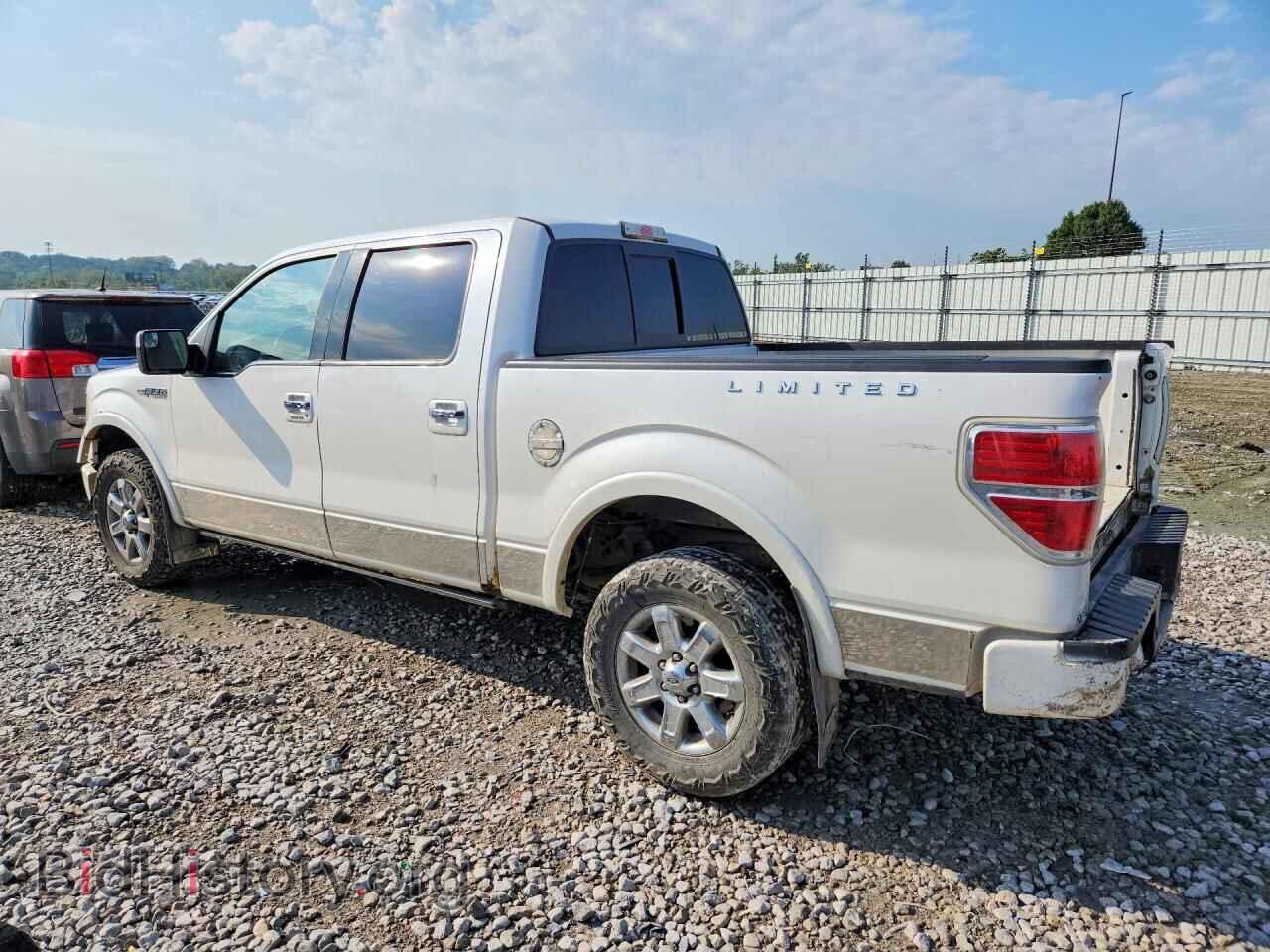 2011 FORD F150 - VIN: 1FTFW1E68BFA89649 - Photo 2