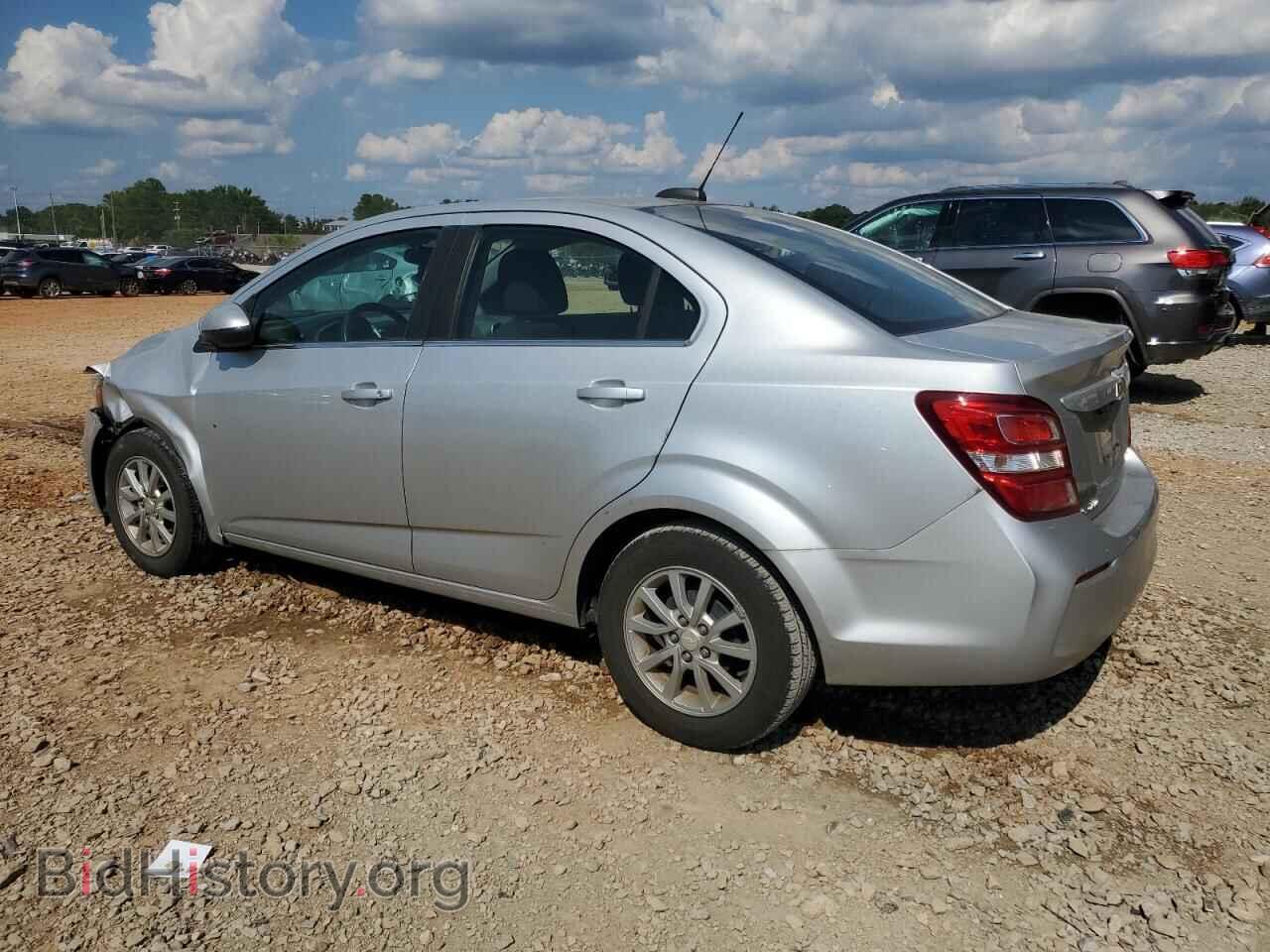 2017 CHEVROLET SONIC - VIN: 1G1JD5SH4H4131499 - Фото 2