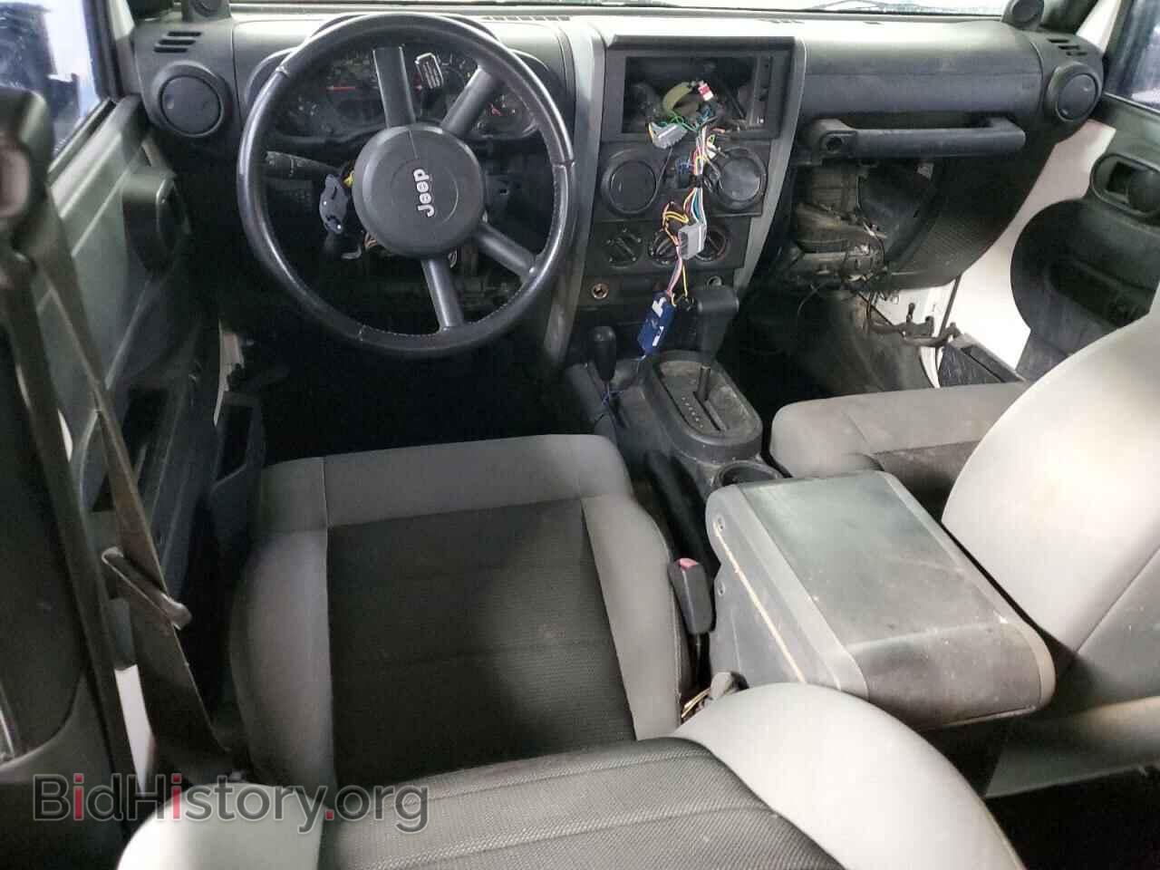 2009 JEEP WRANGLER - VIN: 1J4FA24169L762809 - Фото 8