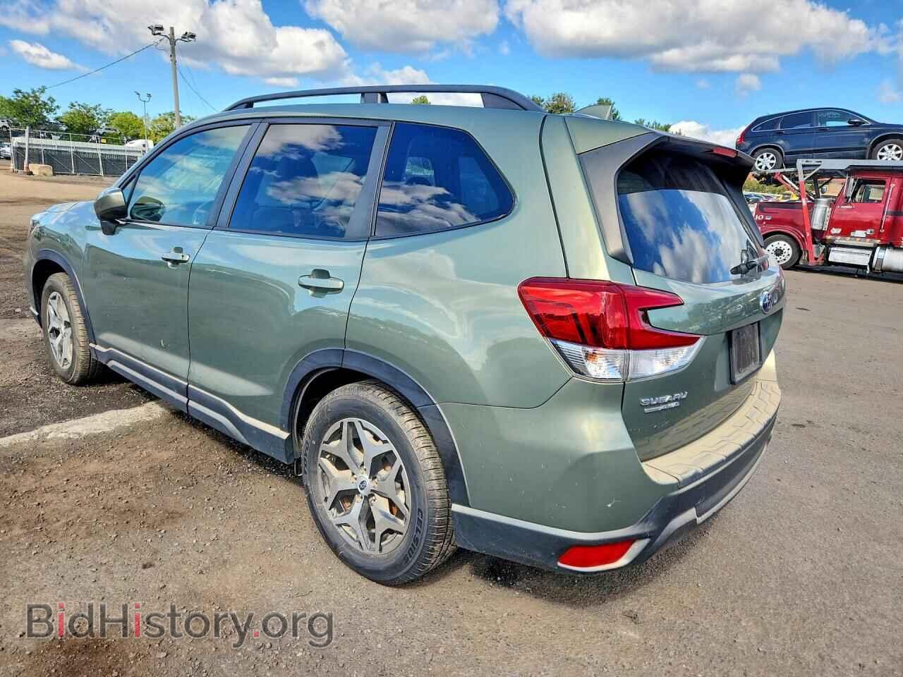 2019 SUBARU FORESTER - VIN: JF2SKAGC2KH582004 - Photo 2