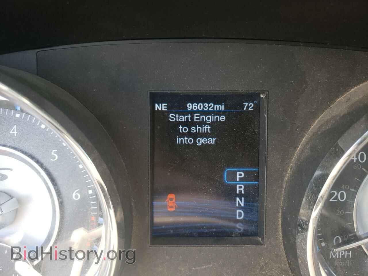 2012 CHRYSLER 300 - VIN: 2C3CCABG9CH201582 - Photo 8