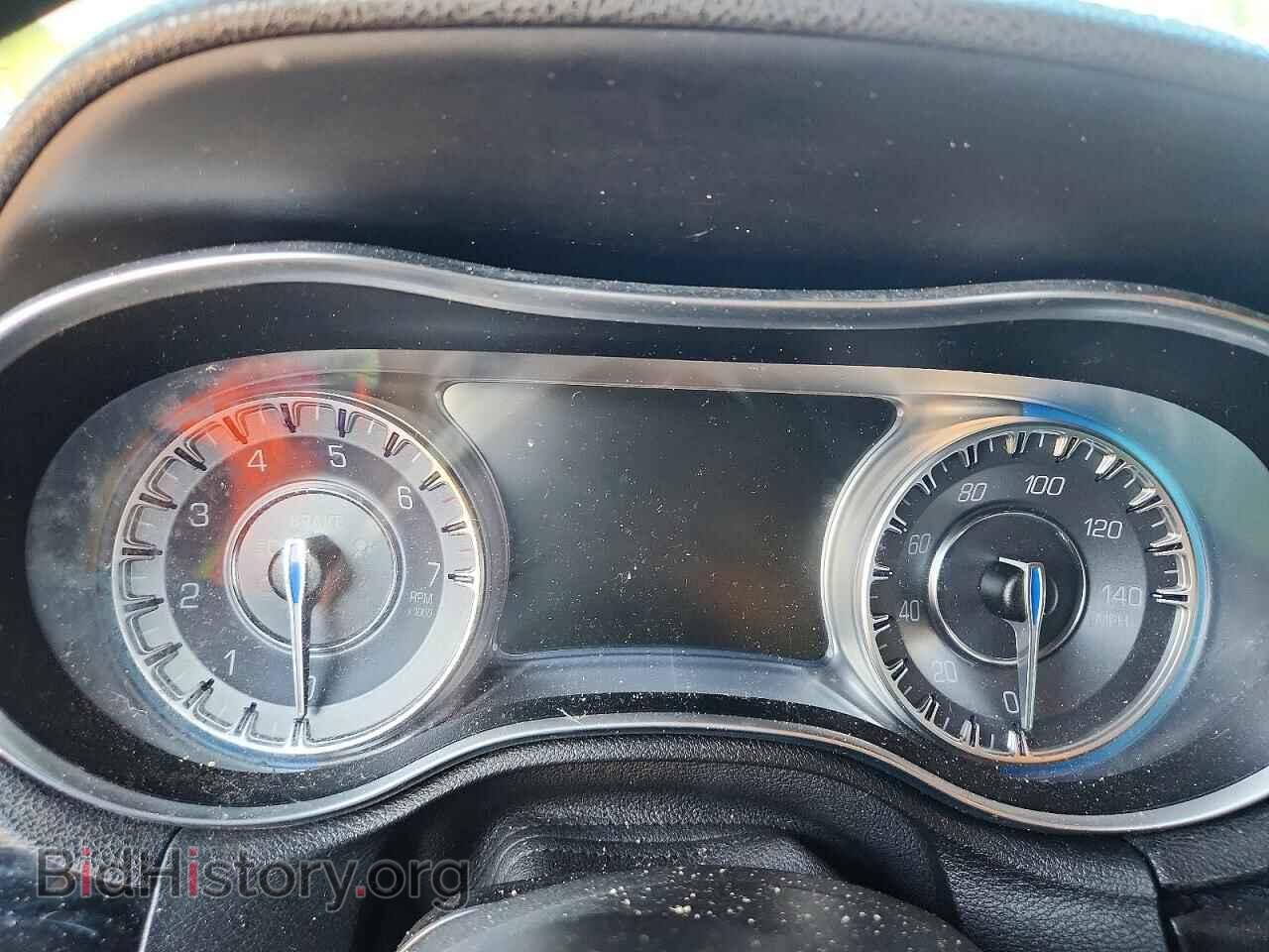 2021 CHRYSLER 300 - VIN: 2C3CCABG0MH545934 - Photo 9