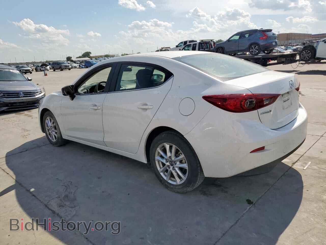 2018 MAZDA 3 - VIN: 3MZBN1U70JM247084 - Фото 2