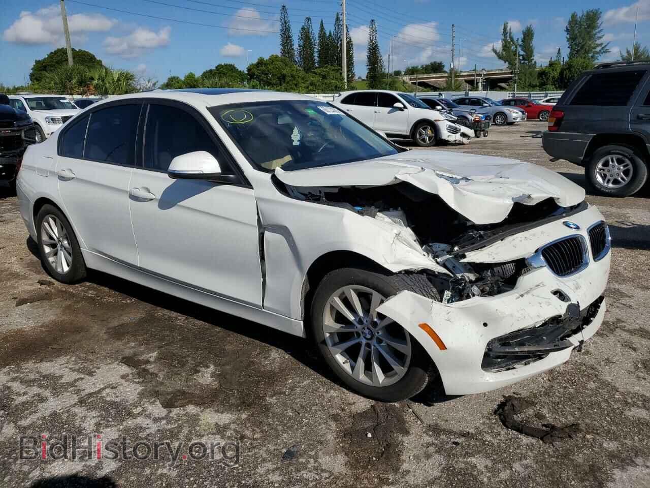 2017 BMW 3 SERIES - VIN: WBA8A3C37HA067026 - Фото 4