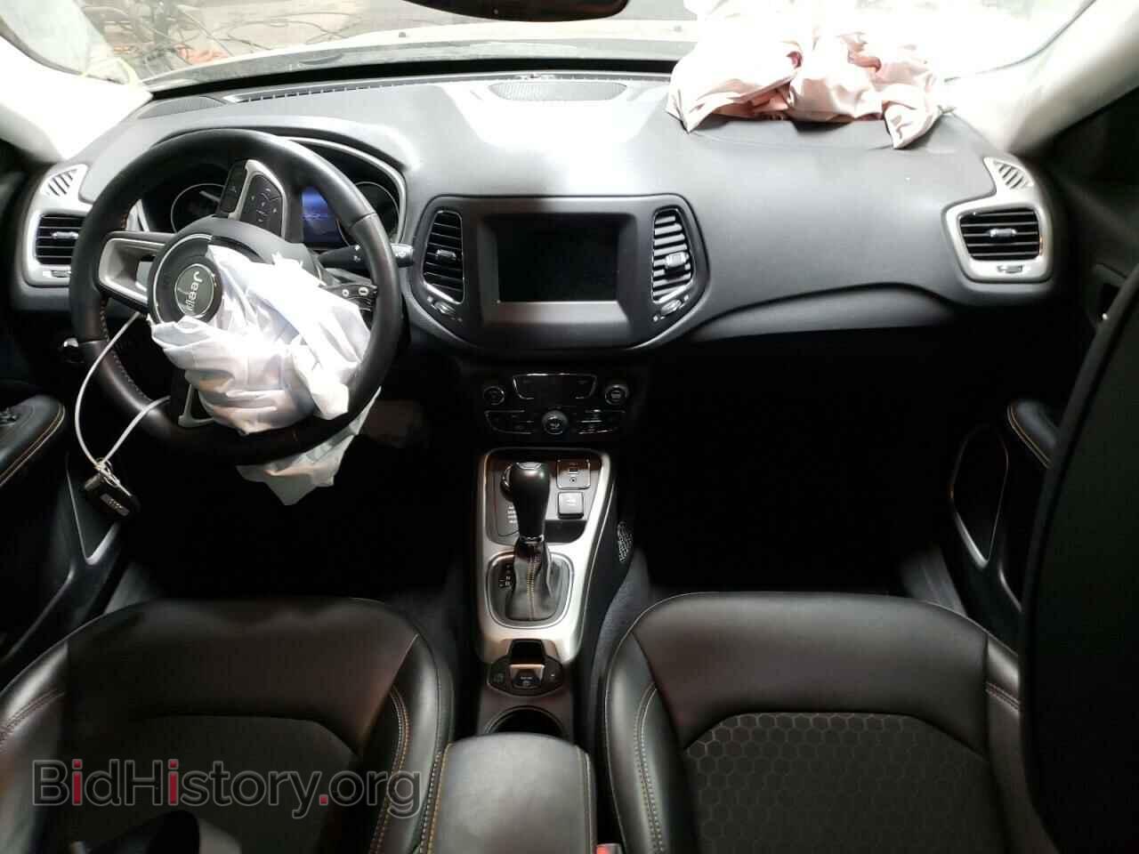 2019 JEEP COMPASS - VIN: 3C4NJDBB8KT690675 - Photo 8