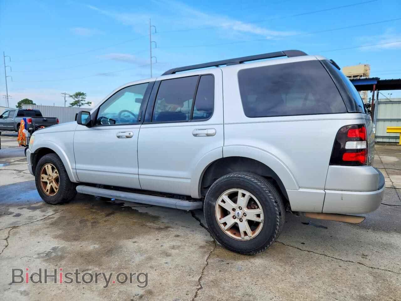 2010 FORD EXPLORER - VIN: 1FMEU6DE9AUA69021 - Photo 2