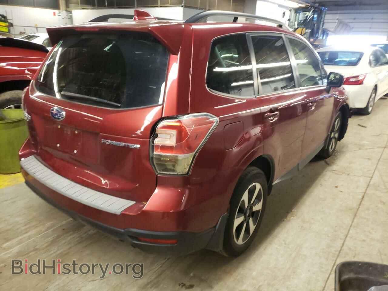 2018 SUBARU FORESTER - VIN: JF2SJAGC8JH435266 - Фото 4