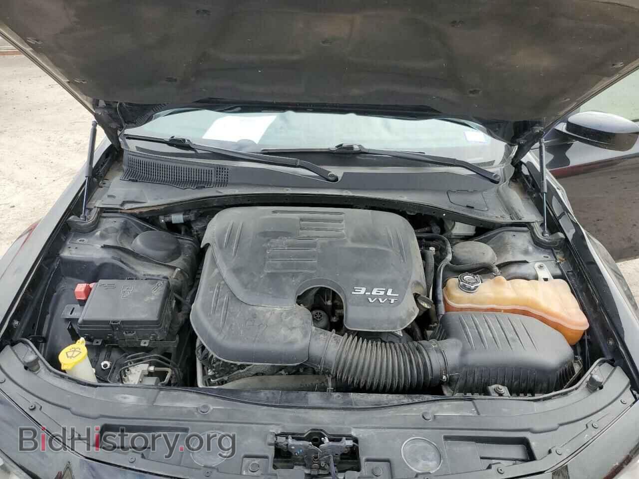 2017 CHRYSLER 300 - VIN: 2C3CCABG4HH664804 - Фото 11
