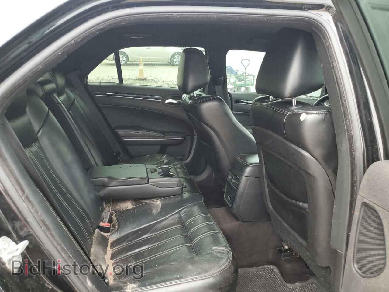 2017 CHRYSLER 300 - VIN: 2C3CCABG4HH664804 - Фото 10