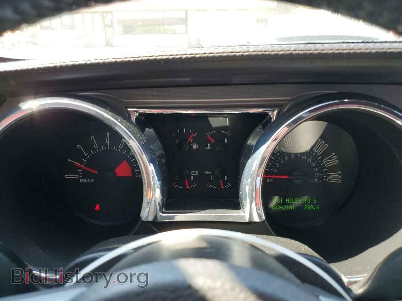 2008 FORD MUSTANG - VIN: 1ZVHT82H085112725 - Фото 9