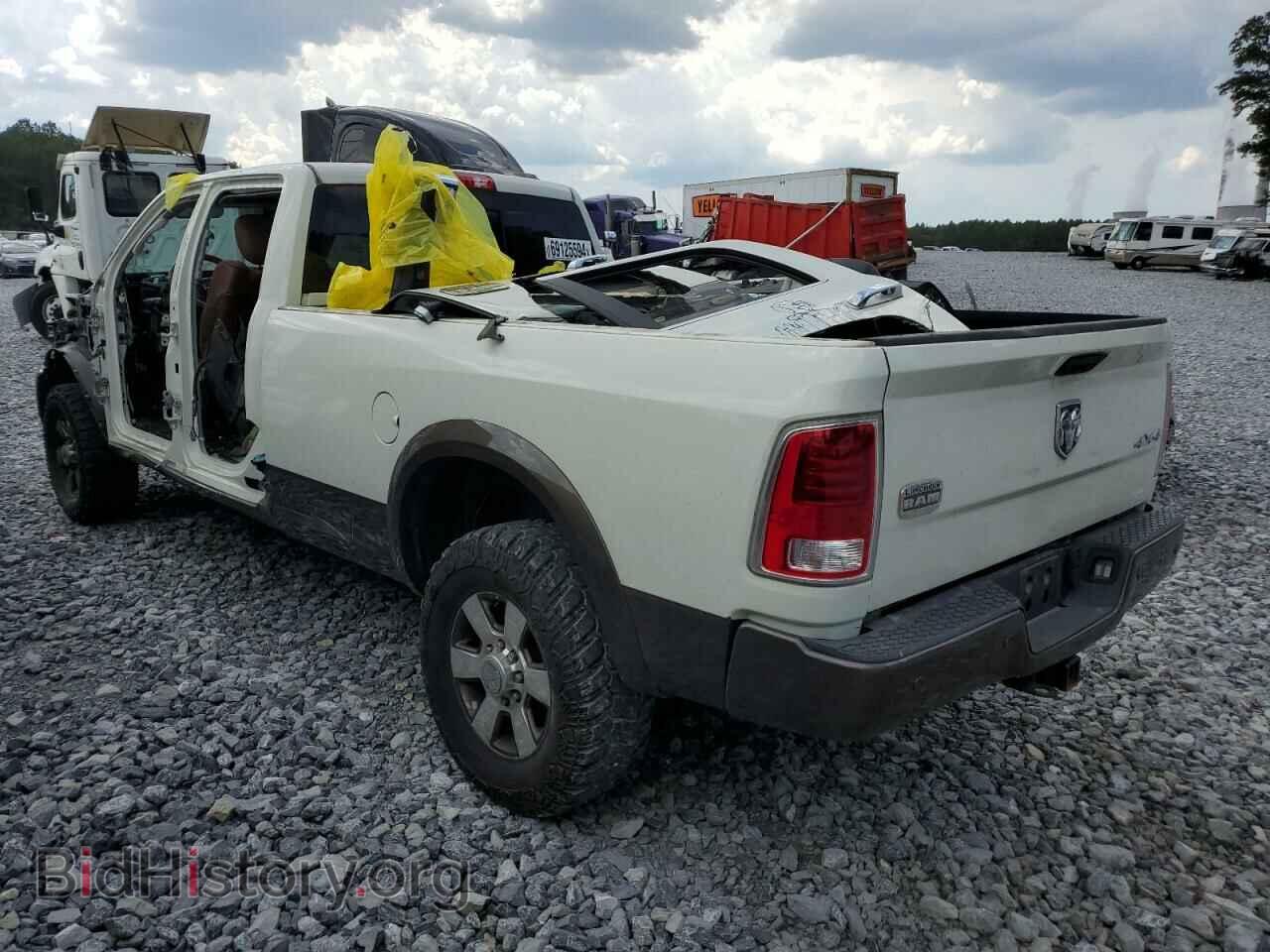 2018 RAM 3500 - VIN: 3C63R3KL6JG374323 - Photo 2