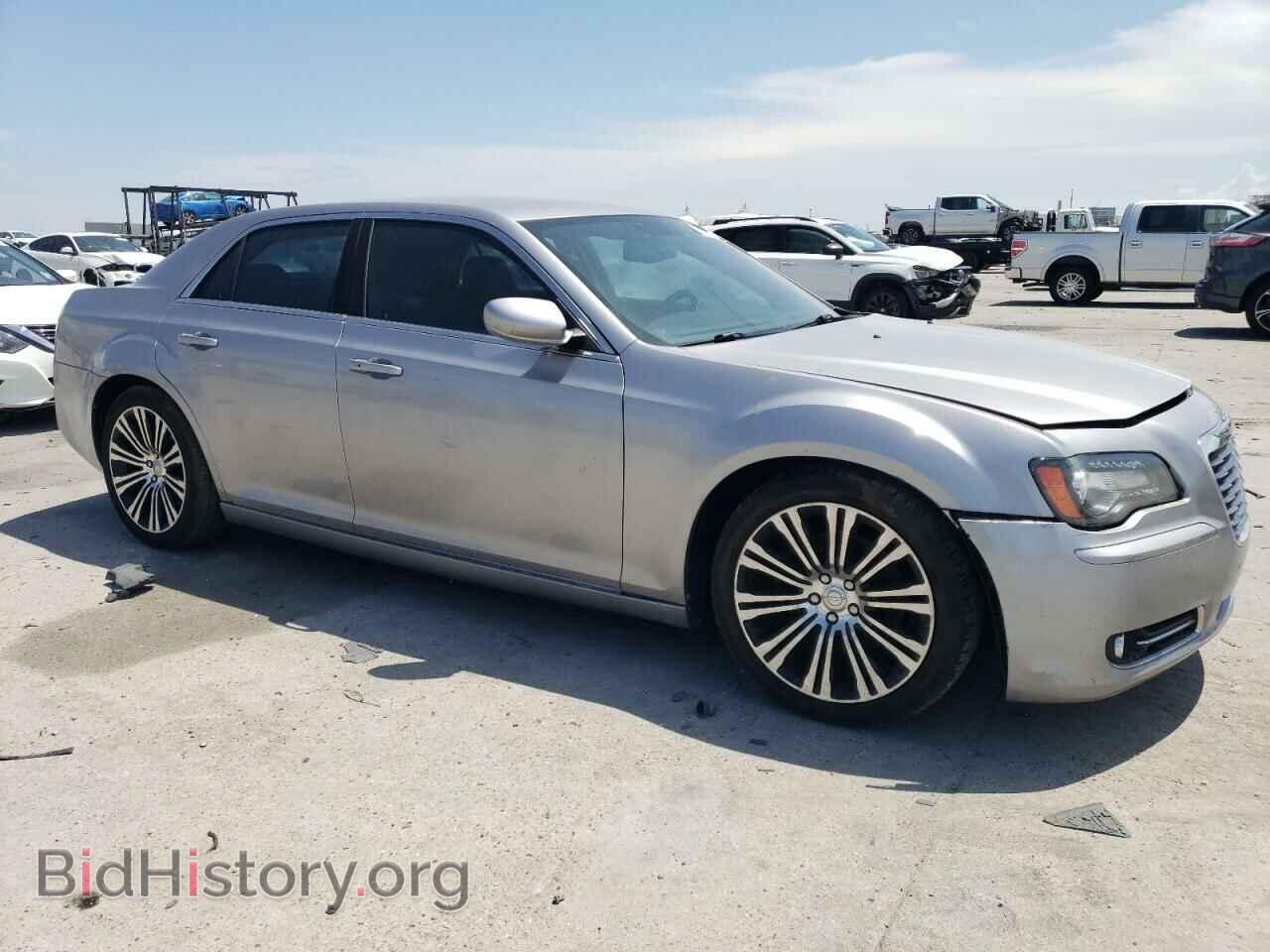 2013 CHRYSLER 300 - VIN: 2C3CCABT2DH710041 - Photo 4