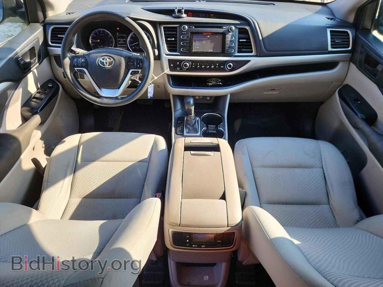 2017 TOYOTA HIGHLANDER - VIN: 5TDZARFH2HS030227 - Фото 8