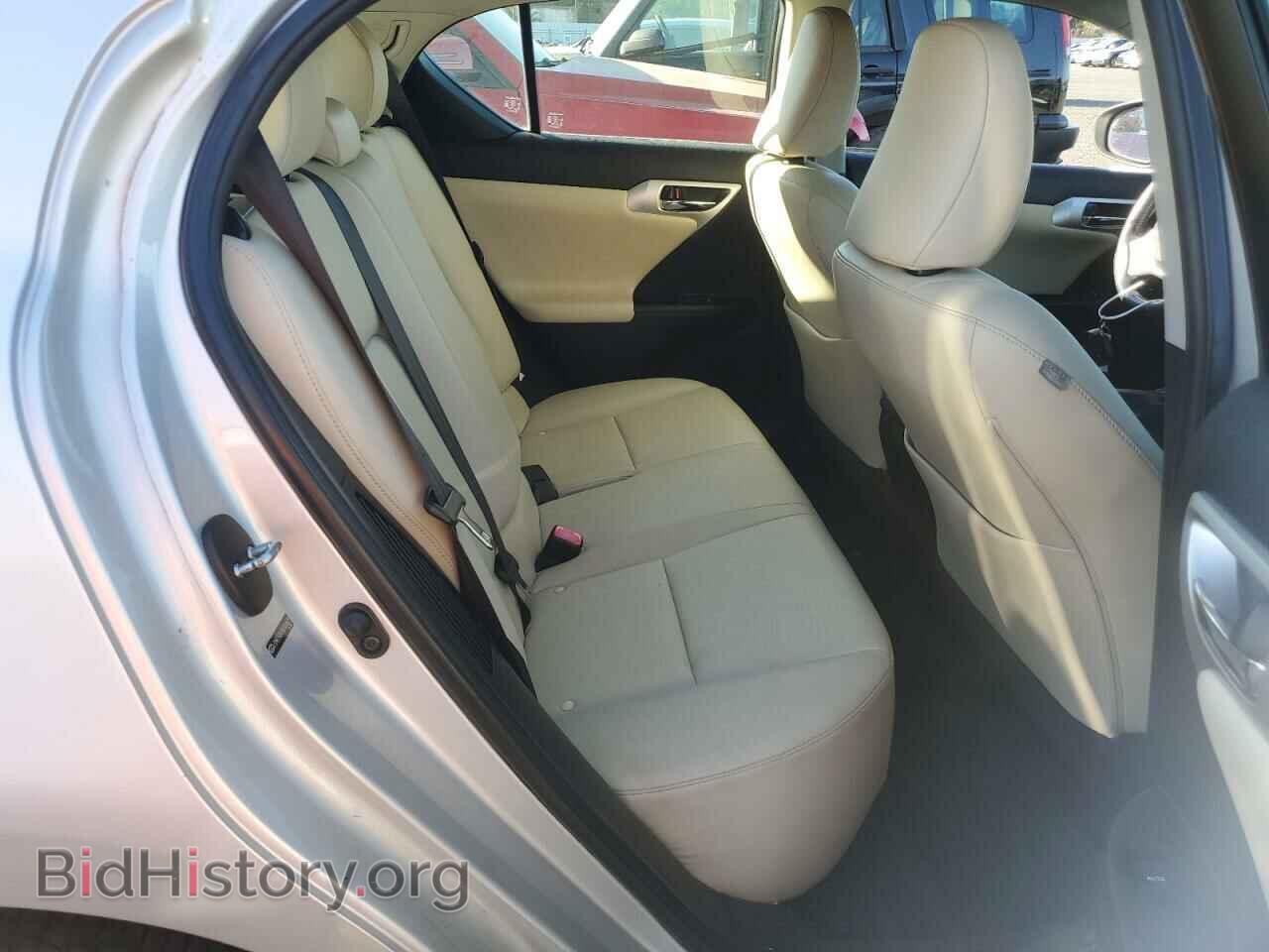 2011 LEXUS CT 200 - VIN: JTHKD5BH1B2044625 - Фото 10