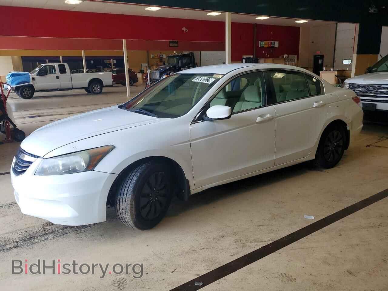 Photo 1HGCP2F33AA048126 - HONDA ACCORD 2010