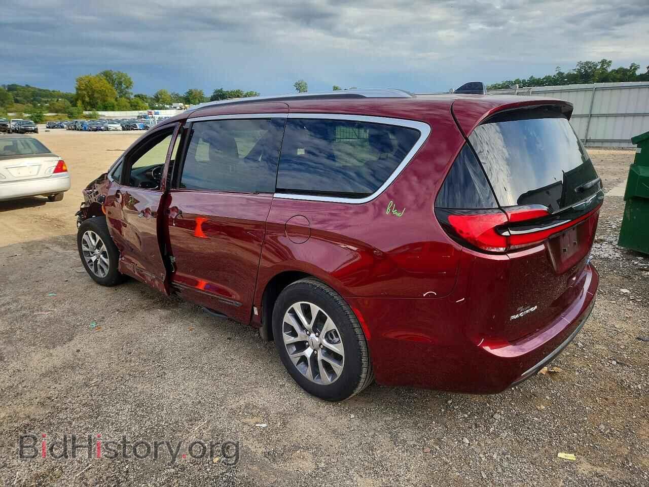 2023 CHRYSLER PACIFICA - VIN: 2C4RC1N74PR504514 - Photo 2
