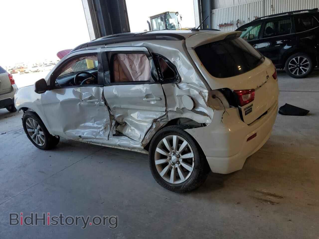 2011 MITSUBISHI OUTLANDER - VIN: JA4AR4AU8BZ016569 - Фото 2