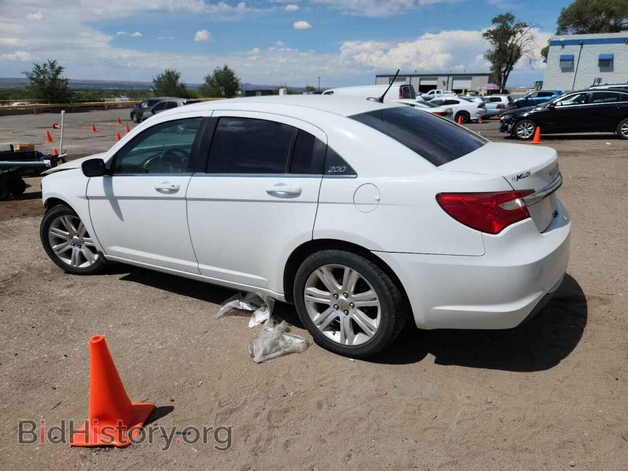 2014 CHRYSLER 200 - VIN: 1C3CCBBB8EN119122 - Фото 2