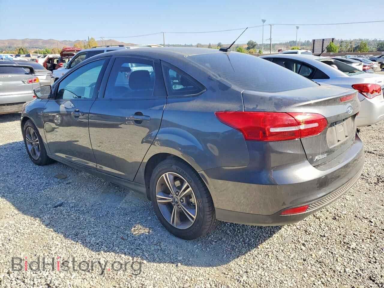 2018 FORD FOCUS - VIN: 1FADP3FE9JL241160 - Фото 2