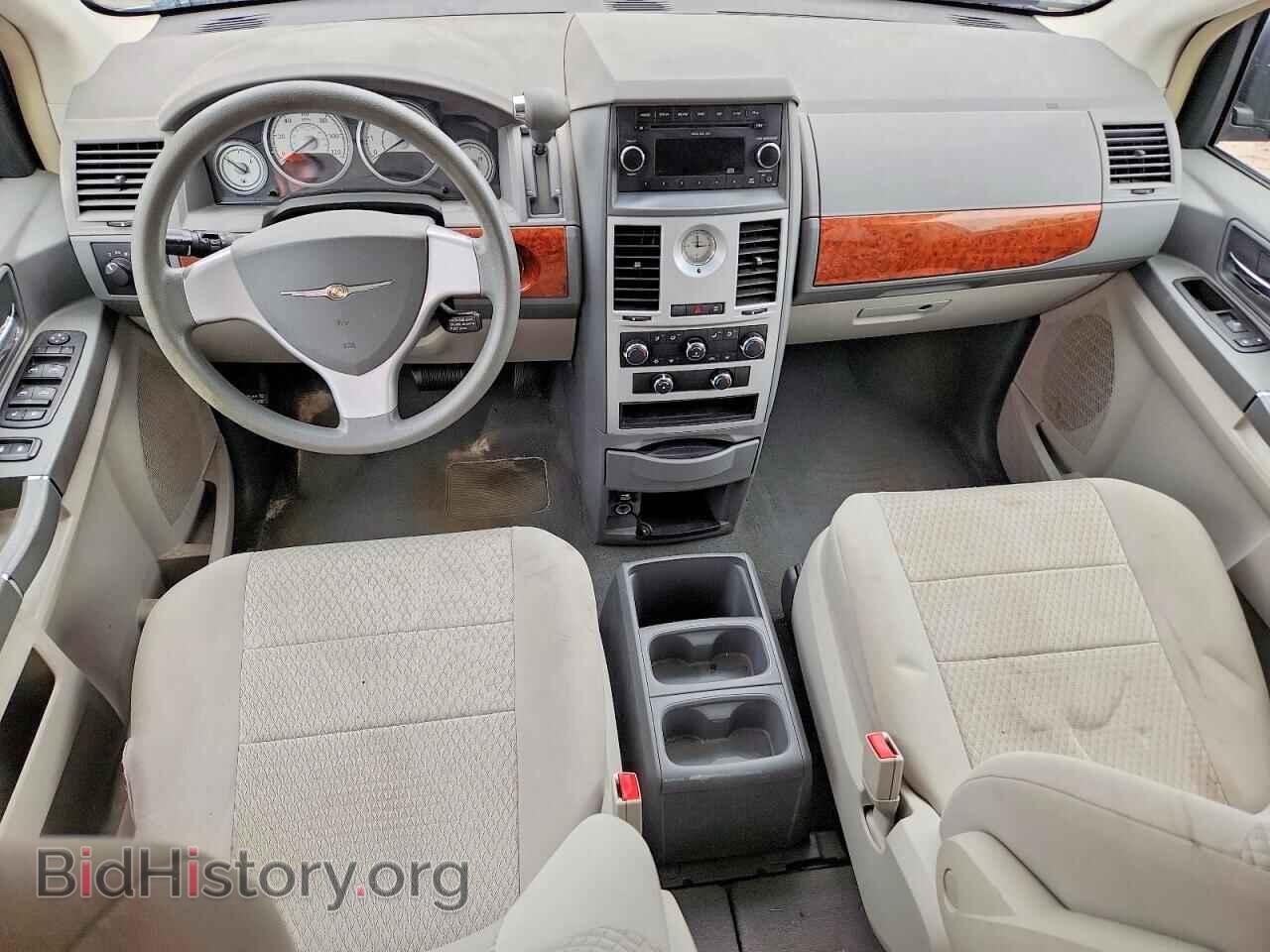 2009 CHRYSLER MINIVAN - VIN: 2A8HR44E39R573590 - Photo 8