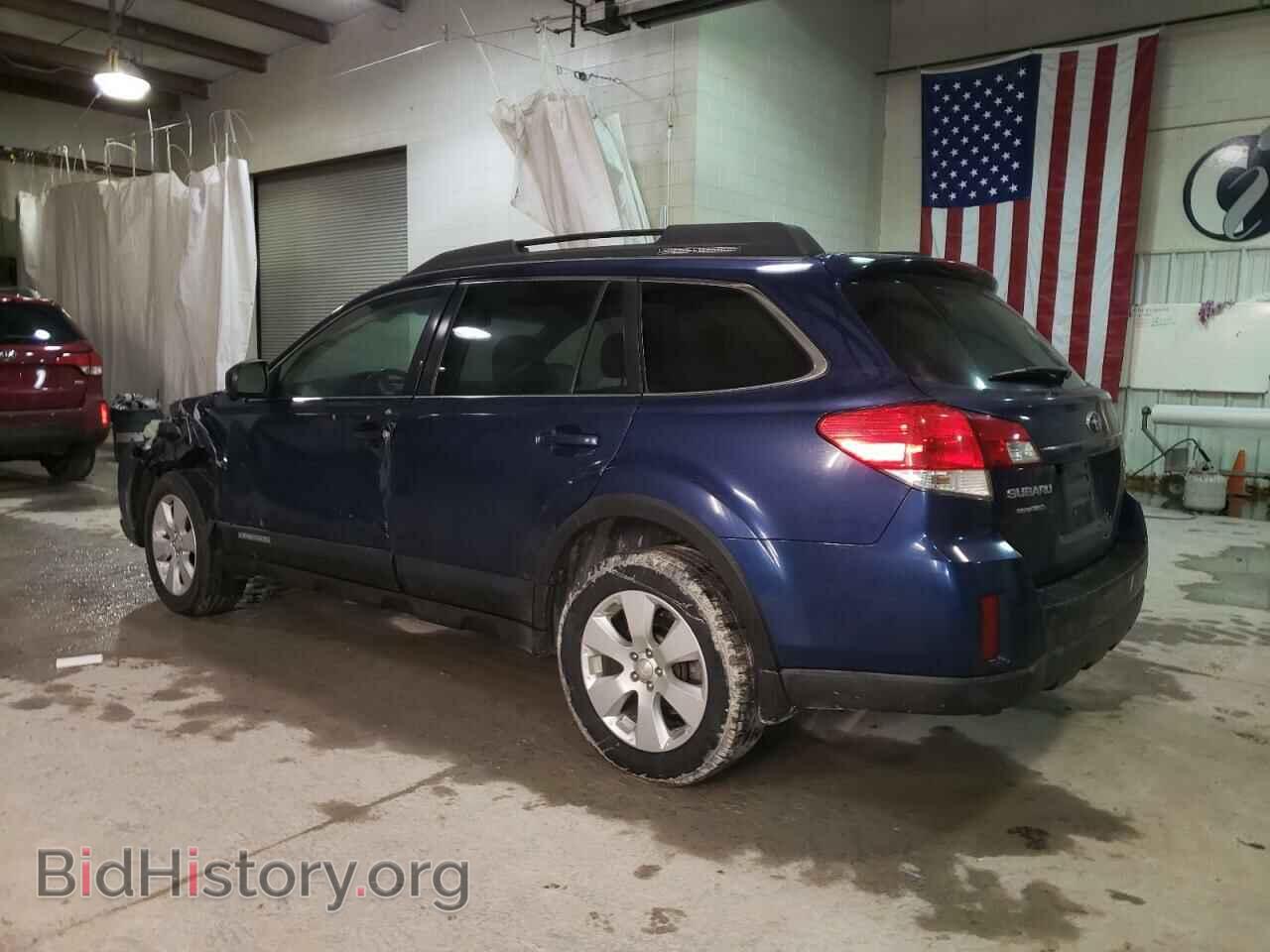 2011 SUBARU OUTBACK - VIN: 4S4BRBGC8B3421536 - Фото 2
