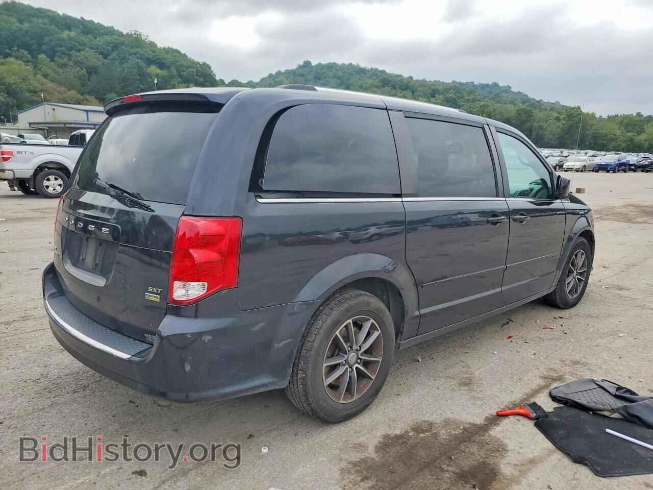 2017 DODGE CARAVAN - VIN: 2C4RDGCG7HR814239 - Фото 3