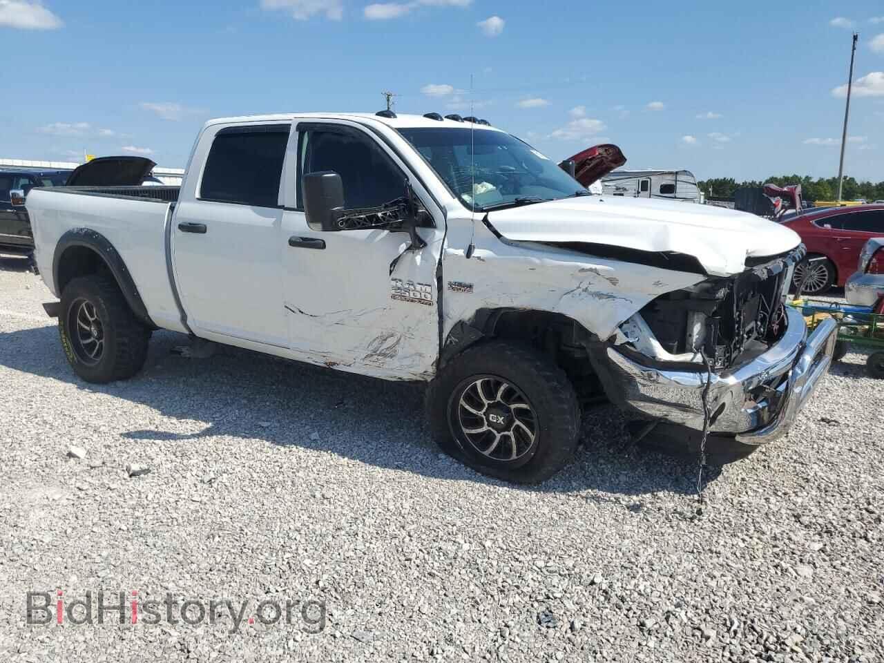 2017 RAM All Models - VIN: 3C6UR5CJ2HG558956 - Фото 4