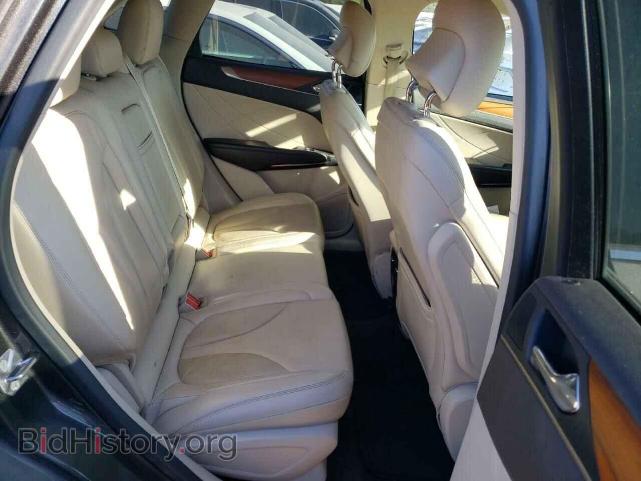 2017 LINCOLN MKC - VIN: 5LMCJ2C90HUL50080 - Photo 11