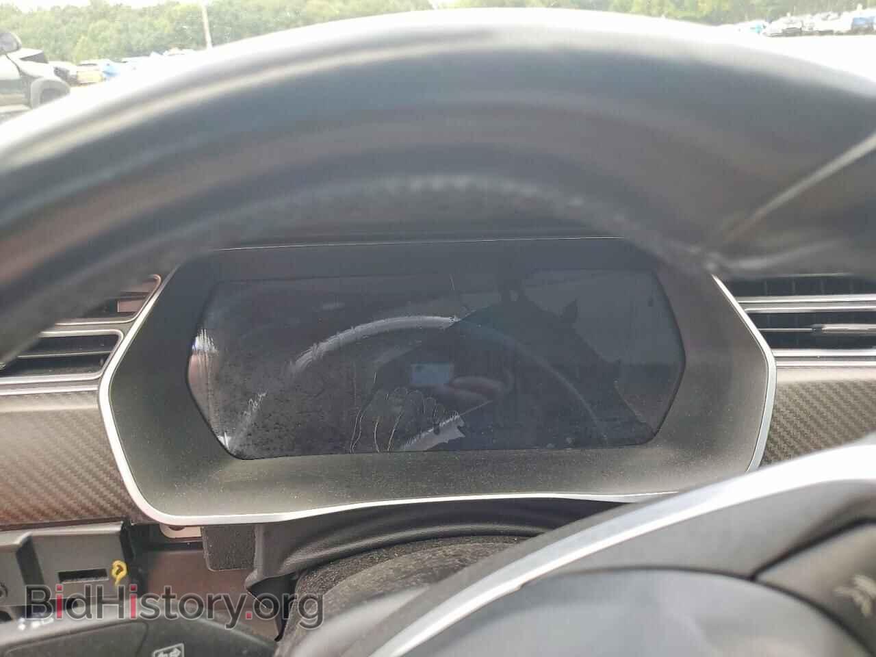 2015 TESLA MODEL S - VIN: 5YJSA1E22FF105946 - Photo 9