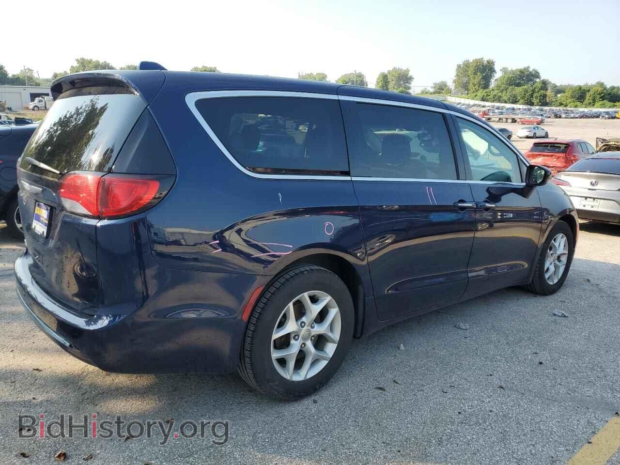 2017 CHRYSLER PACIFICA - VIN: 2C4RC1BG9HR823557 - Фото 3