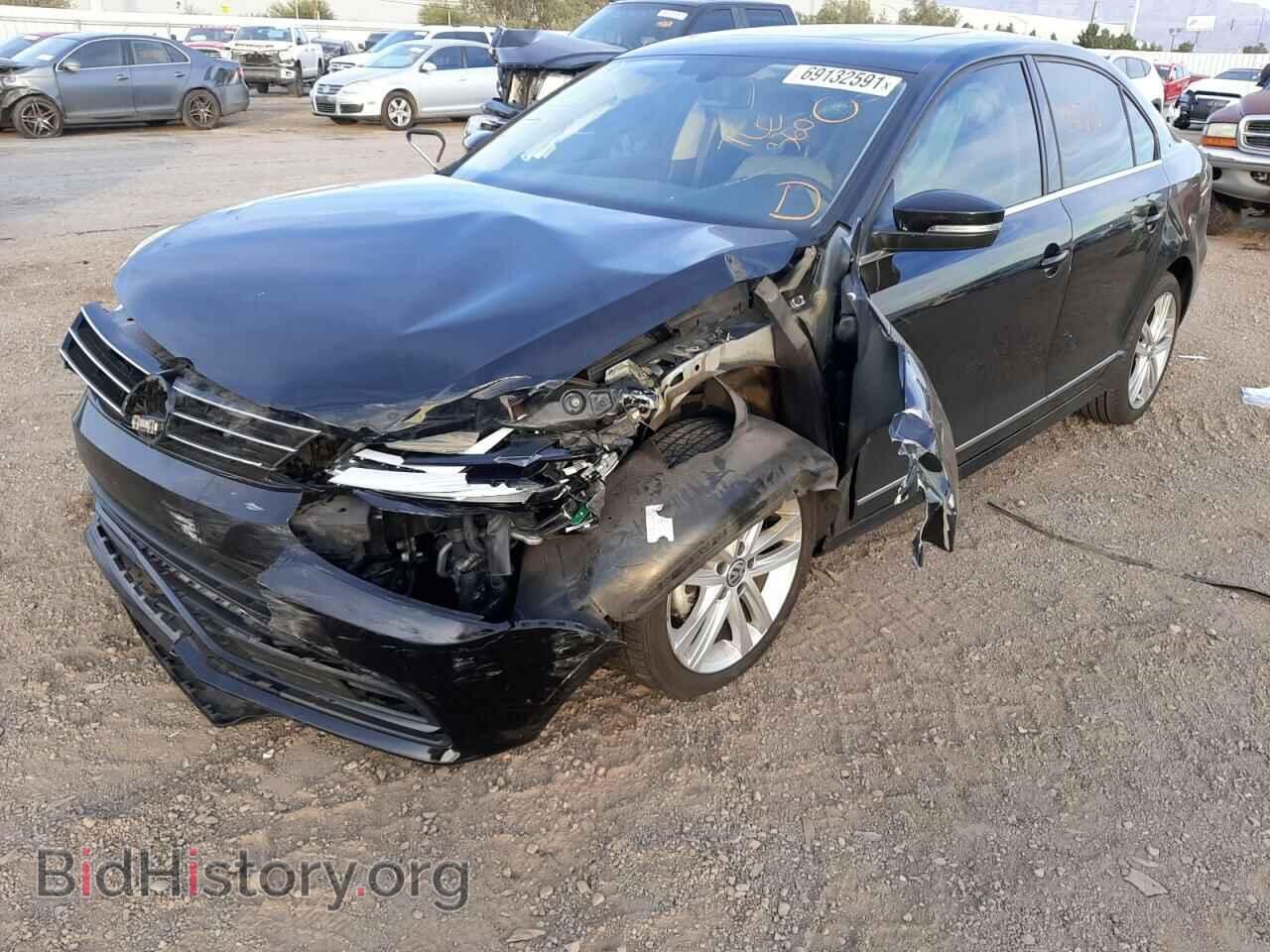 2017 VOLKSWAGEN JETTA - VIN: 3VWL17AJ6HM399741 - Photo 2