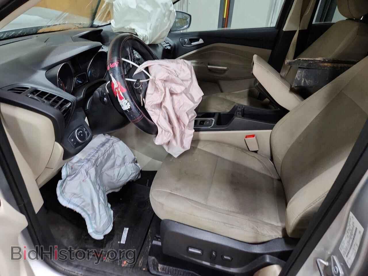 2018 Ford ESCAPE (VIN 1FMCU9G96JUC50147) — фото 7 из 14