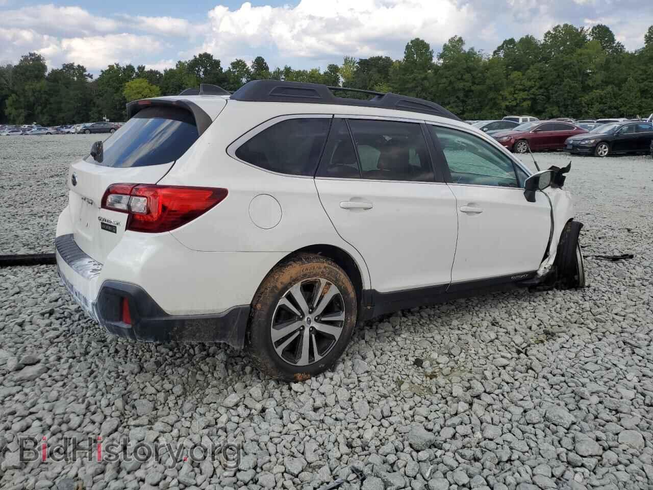 2018 SUBARU OUTBACK - VIN: 4S4BSANC8J3375884 - Фото 3