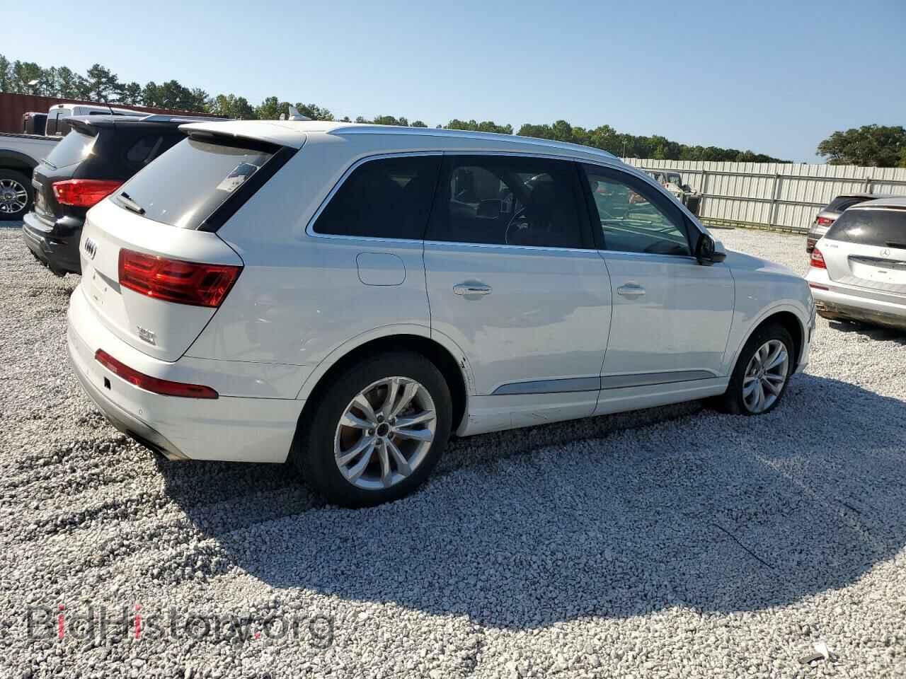 2017 AUDI Q7 - VIN: WA1LAAF75HD015063 - Фото 3