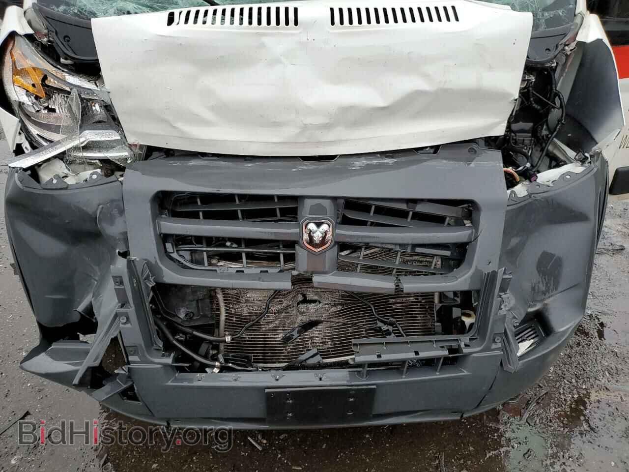 2017 RAM All Models - VIN: 3C6TRVAG3HE509585 - Photo 12
