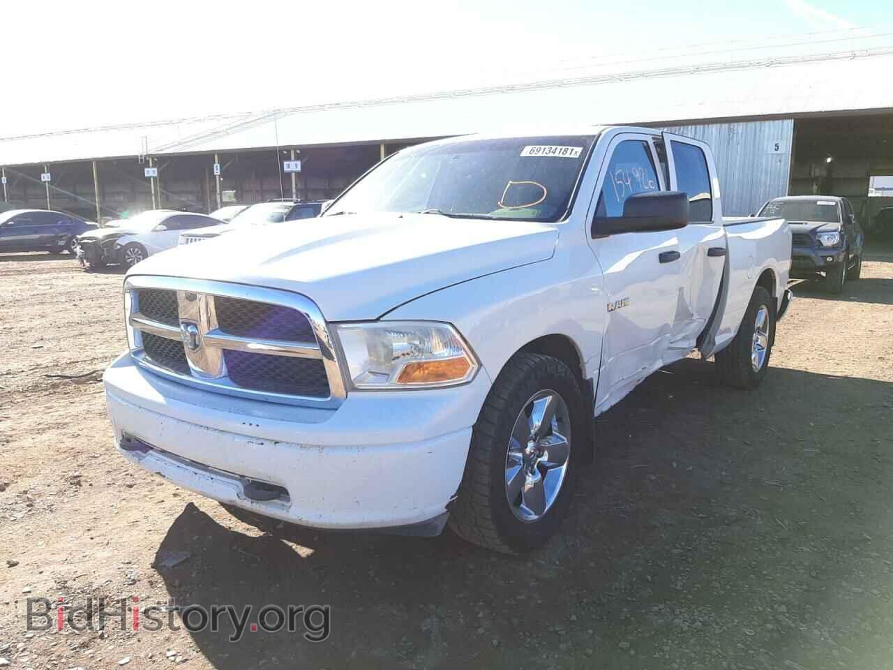 2009 DODGE RAM 1500 - VIN: 1D3HB18P09S728320 - Фото 2