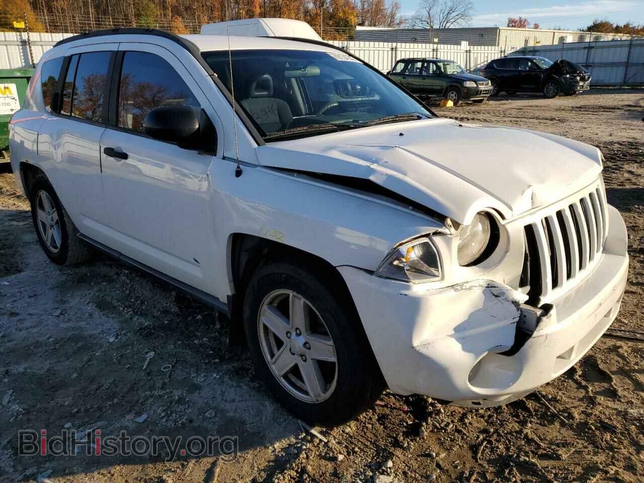 2007 JEEP COMPASS - VIN: 1J8FT47W07D189828 - Фото 4