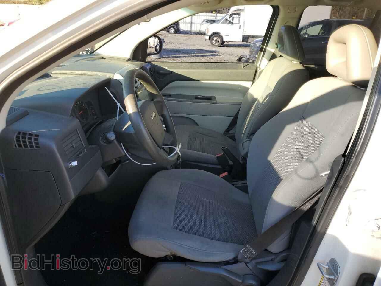 2007 JEEP COMPASS - VIN: 1J8FT47W07D189828 - Фото 7