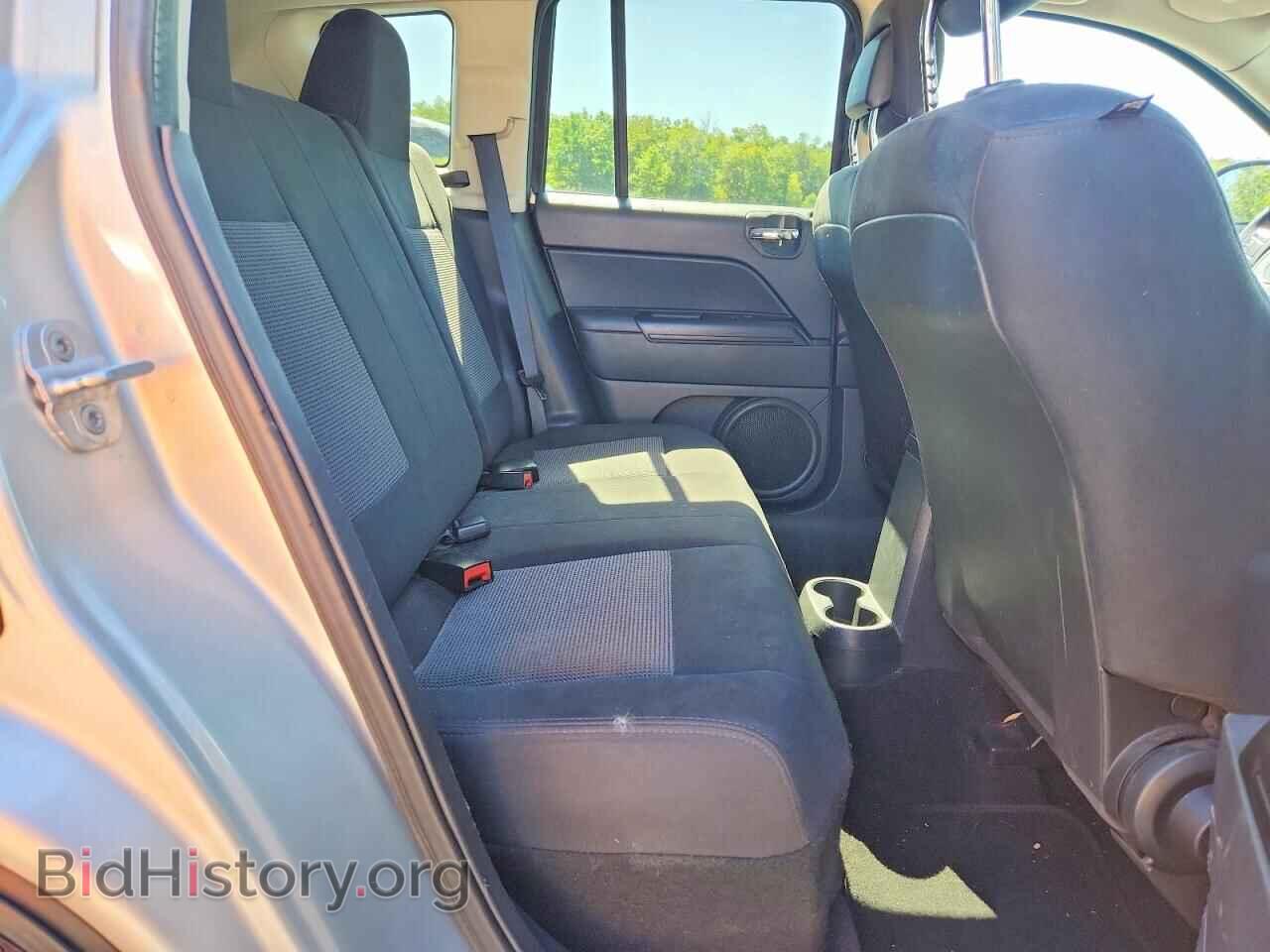 2012 JEEP COMPASS - VIN: 1C4NJDBB6CD520547 - Photo 11