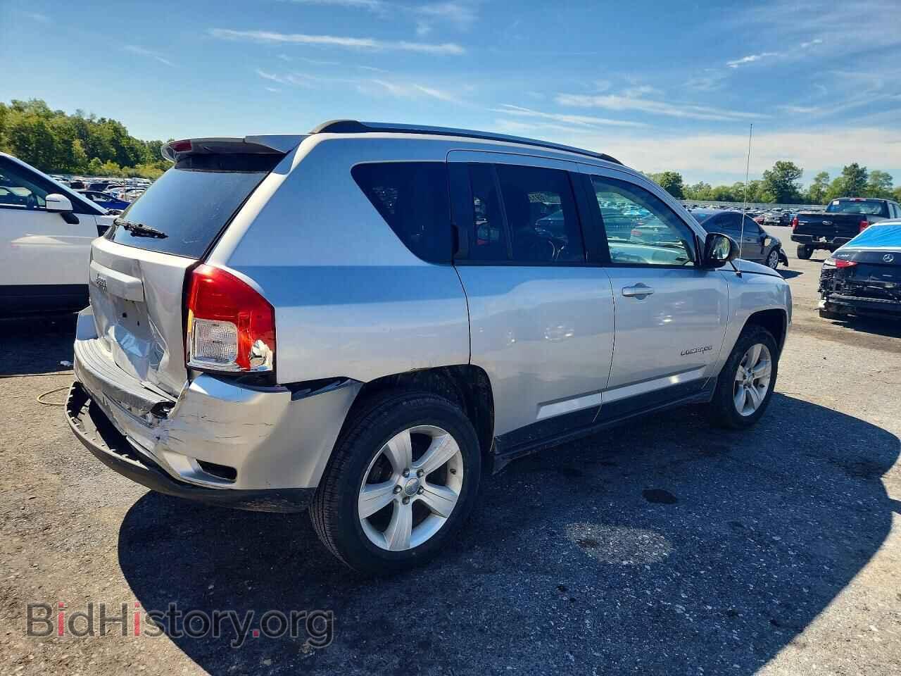 2012 JEEP COMPASS - VIN: 1C4NJDBB6CD520547 - Photo 3