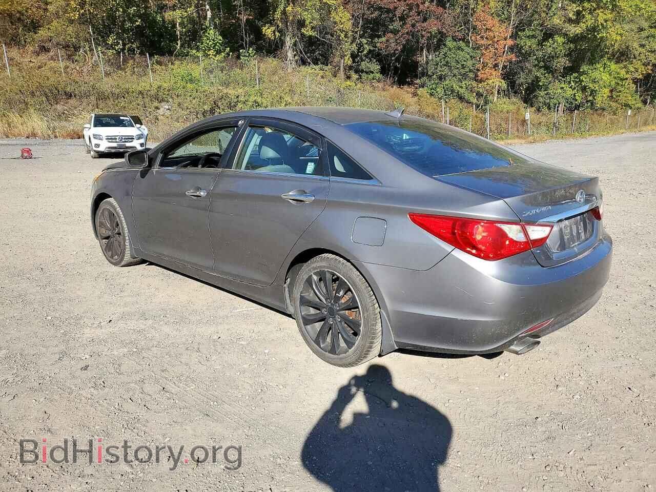 2011 Hyundai SONATA (VIN 5NPEC4AC4BH246018) — фото 2 из 12