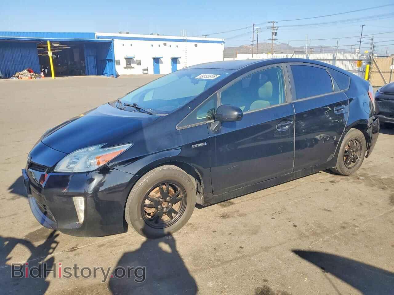 Фотография JTDKN3DUXE1761113 - TOYOTA PRIUS 2014