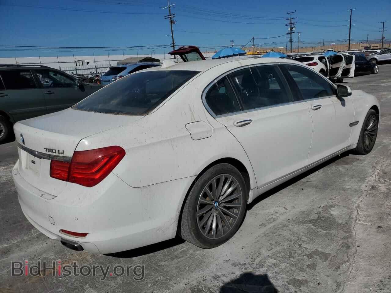 2011 BMW 7 SERIES - VIN: WBAKB8C52BC851580 - Фото 3