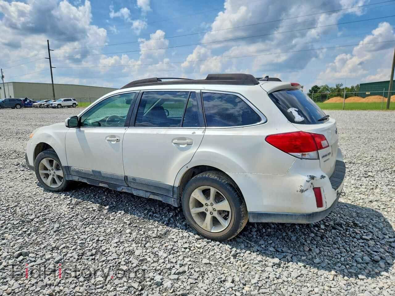 2013 SUBARU OUTBACK - VIN: 4S4BRBPC6D3235688 - Фото 2