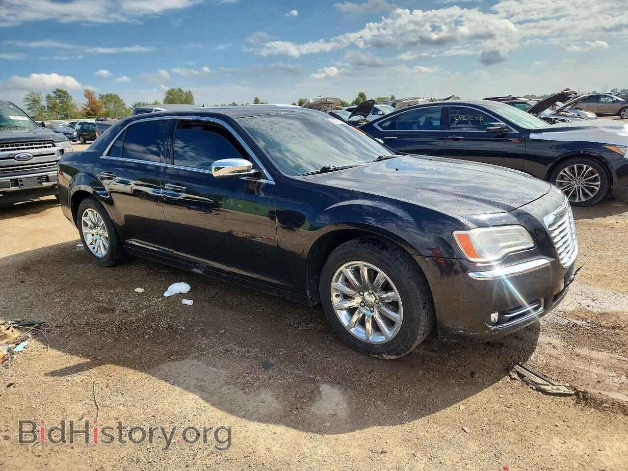 2011 CHRYSLER 300 - VIN: 2C3CA5CG2BH522633 - Photo 4