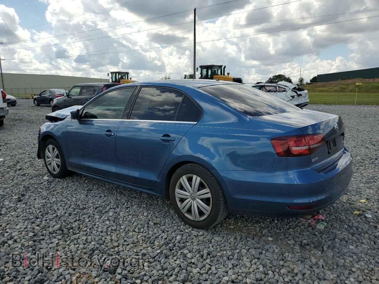 2017 VOLKSWAGEN JETTA - VIN: 3VW2B7AJ5HM397195 - Photo 2