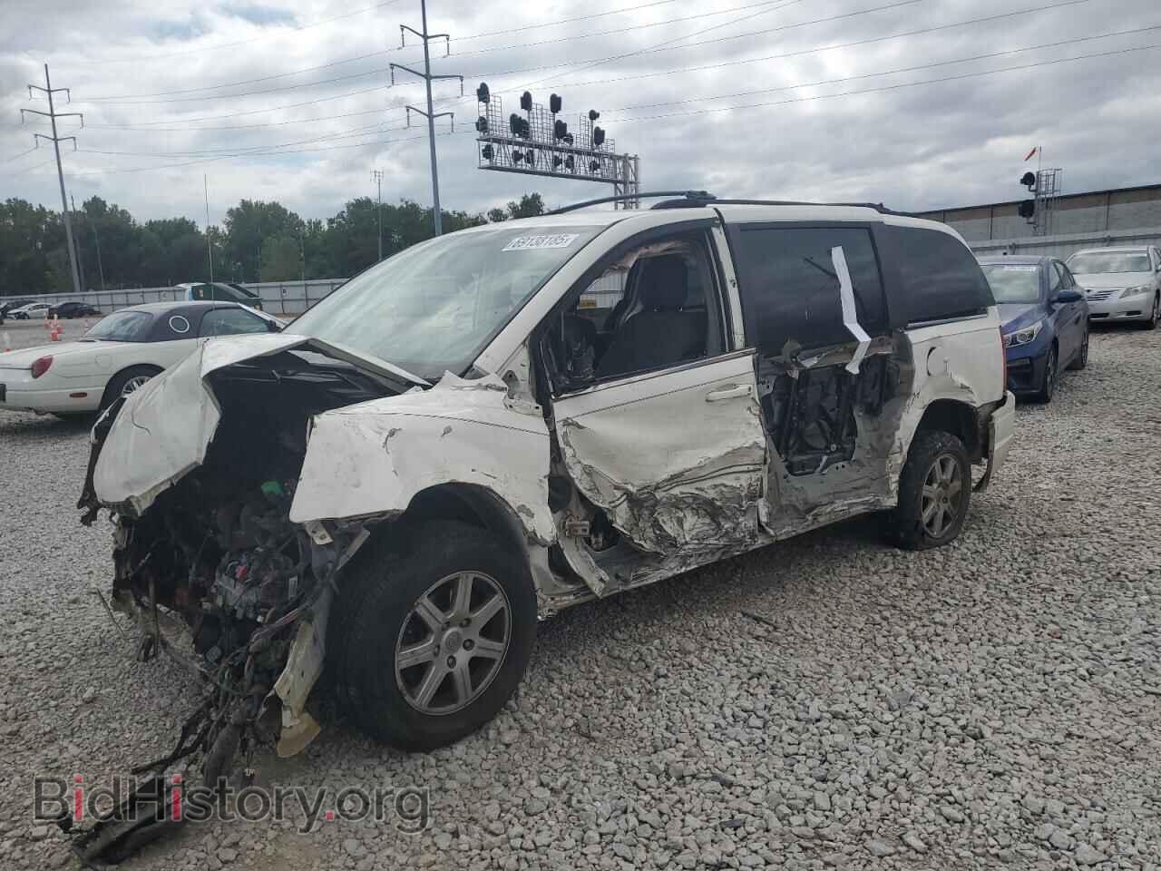 Photo 2A4RR5D19AR307150 - CHRYSLER MINIVAN 2010